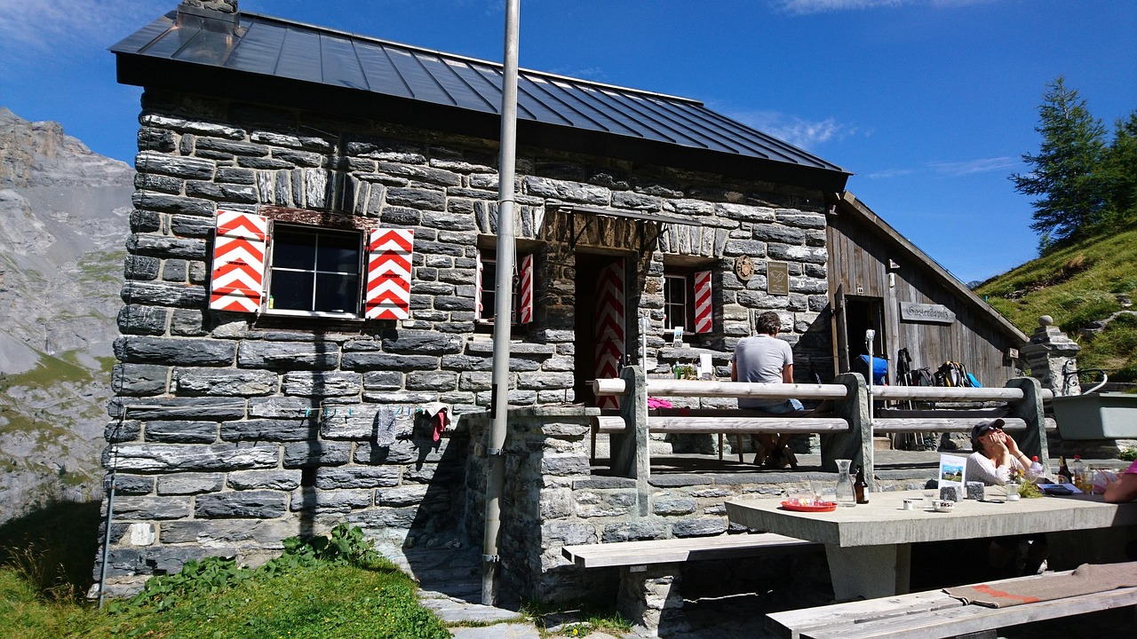 探索甘坑客家小镇，美食之旅的打卡胜地